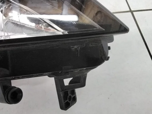 Усилитель переднего бампера для Skoda Rapid II 2020+ на фотографиях