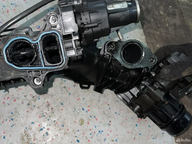 Впускной коллектор для BMW 3er G20 2018+ на фотографиях