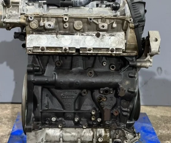 Двигатель для Volkswagen Passat (USA) 2011-2014 на фотографиях