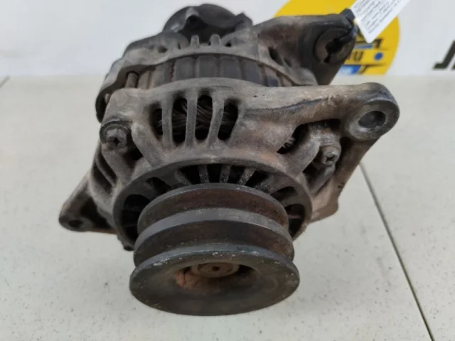 Генератор для Mitsubishi Pajero Sport K90 1997-2009 на фотографиях