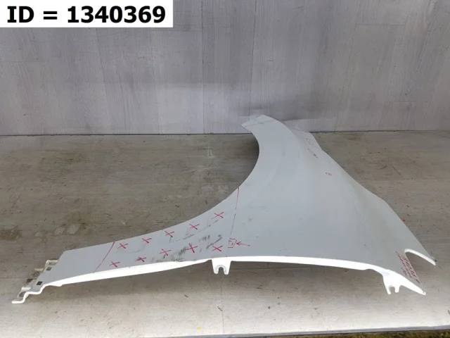 Крылья для Kia Carnival 2 VQ 2005-2014 на фотографиях