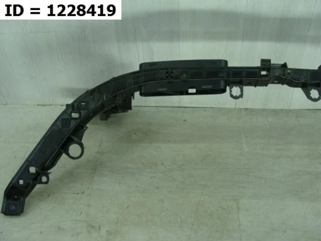 Бампер для Mercedes-Benz GLB class X247 2019+ на фотографиях