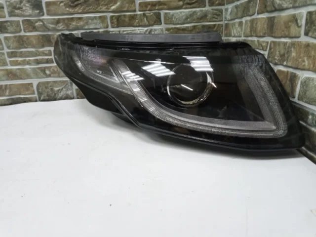 Фары для Land Rover Range Rover Evoque L538 Rest 2015-2018 на фотографиях