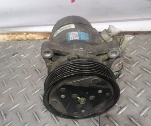 Компрессор кондиционера для Opel Antara 2006-2017 на фотографиях