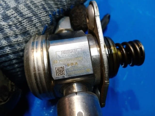 Двигатель без навесного для Nissan Serena C26 2010-2016 на фотографиях