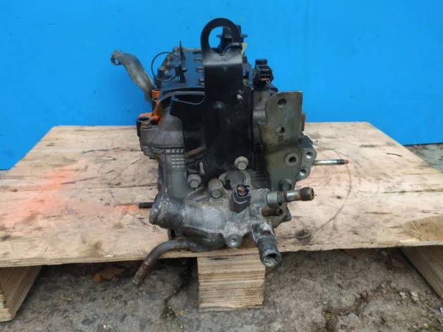 ГБЦ для Nissan X-Trail T31 RU 2007-2014 на фотографиях