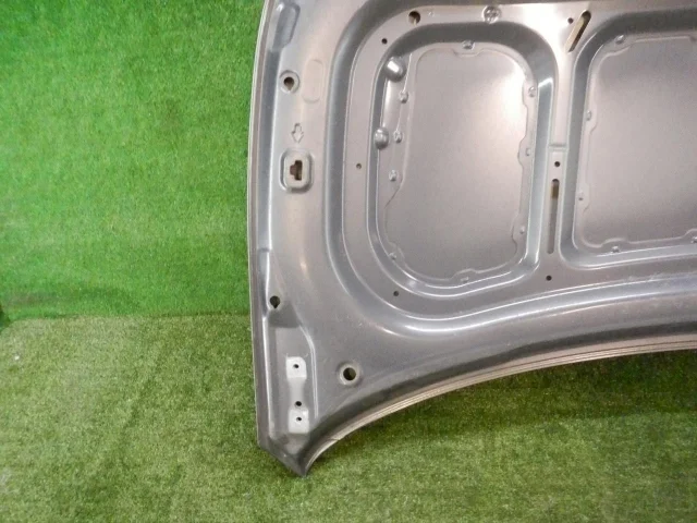 Капот для Hyundai Solaris 1 рестайлинг 2014-2017 на фотографиях