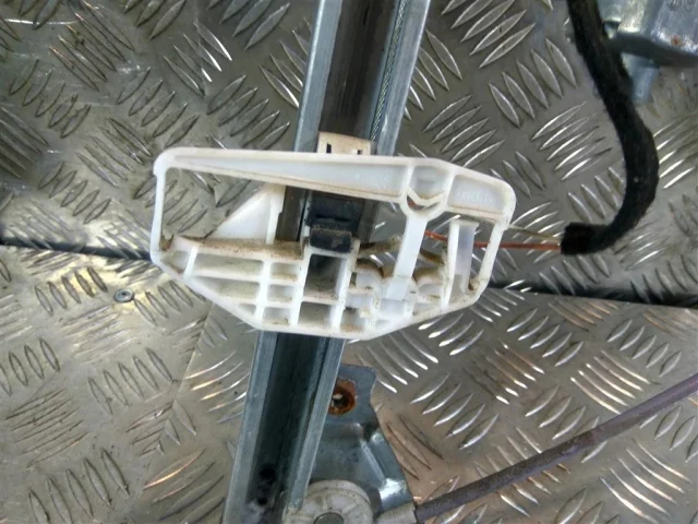 Двери для Citroen Berlingo 1 M49 Минивэн 1996-2002 на фотографиях