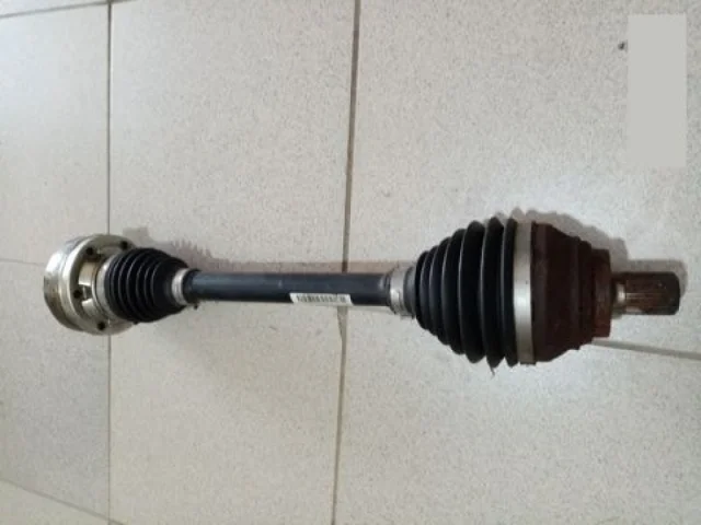 Привод передний правый для Volkswagen Passat (B8) 2014-2019 на фотографиях