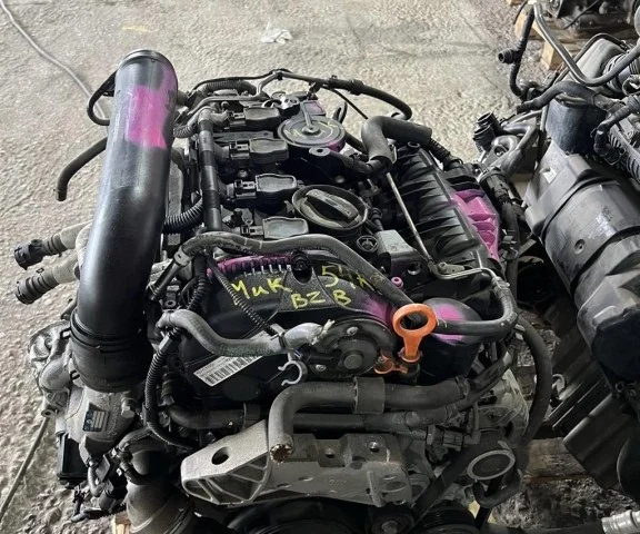 Двигатель без навесного для Volkswagen Passat (USA) 2011-2014 на фотографиях