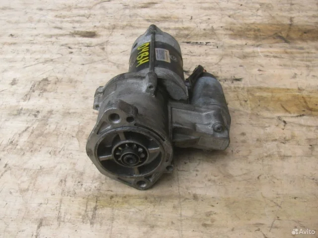 Стартер для Mitsubishi Pajero Sport K90 1997-2009 на фотографиях