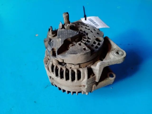 Генератор для Opel Zafira B 2005-2015 на фотографиях