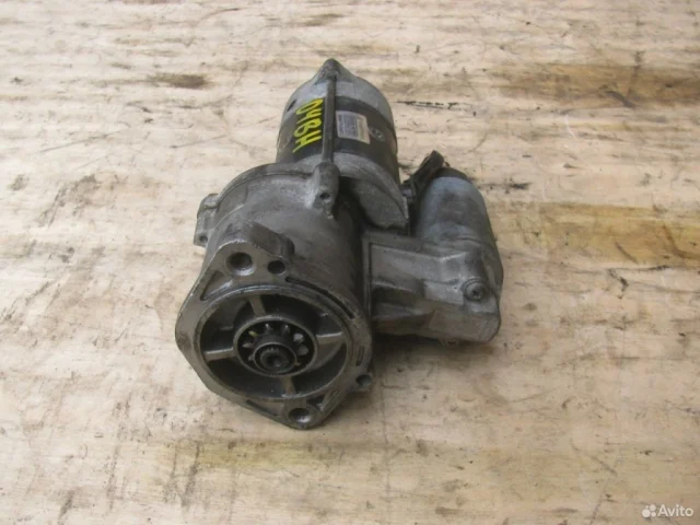 Стартер для Mitsubishi Pajero Sport K90 1997-2009 на фотографиях