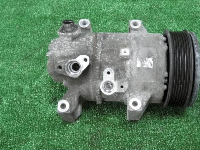 Компрессор кондиционера для Toyota RAV4 XA30 2005-2012 на фотографиях