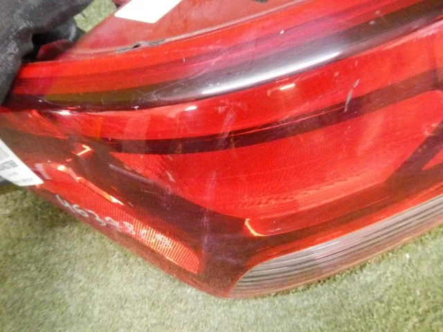 Фонарь внешний левый для Hyundai Solaris 2 (2017-2022) на фотографиях