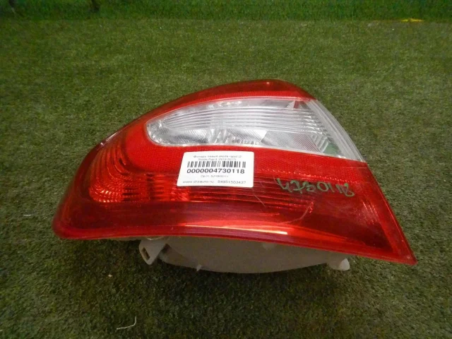 Фонарь левый для Skoda Rapid I NH3 2012-2017 на фотографиях