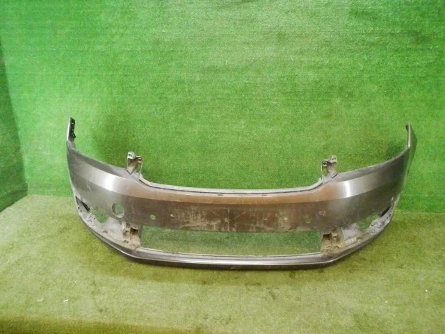 Бампер передний для Skoda Rapid I rest NH3 2017-2020 на фотографиях