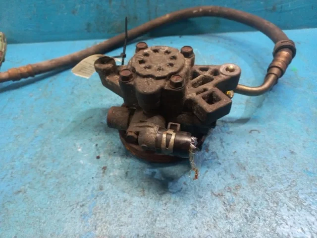 Насос ГУР для Honda CR-V RD 1995-2001 на фотографиях