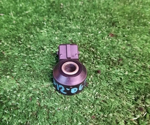 Датчик детонации для Nissan X-Trail T31 RU 2007-2014 на фотографиях