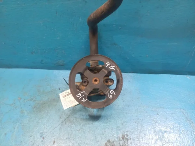 Насос ГУР для Mitsubishi Outlander 1 CU0W 2002-2009 на фотографиях