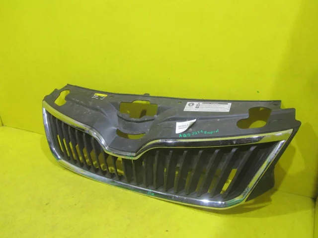 Решетка радиатора для Skoda Rapid I NH3 2012-2017 на фотографиях