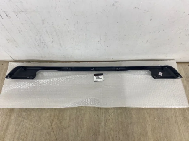 Усилитель переднего бампера для Mitsubishi Pajero Sport KH0 rest 2013-2017 на фотографиях