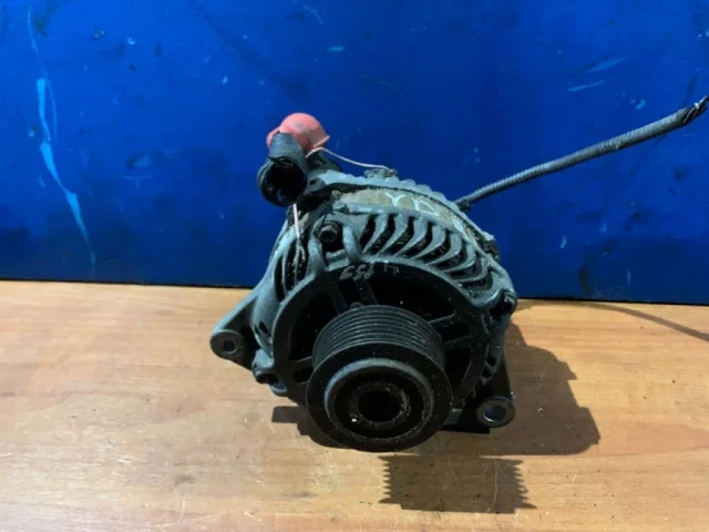 Генератор для Nissan Navara D40 2004-2010 на фотографиях