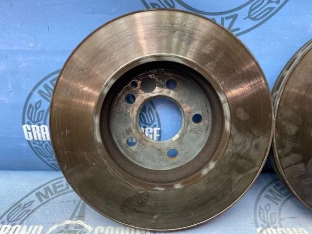 Диски тормозные передние (комплект) для Mercedes-Benz E class W211 2002-2009 на фотографиях