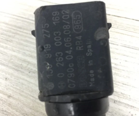 Парктроник передний для Volkswagen Touareg I (7L) 2002-2010 на фотографиях