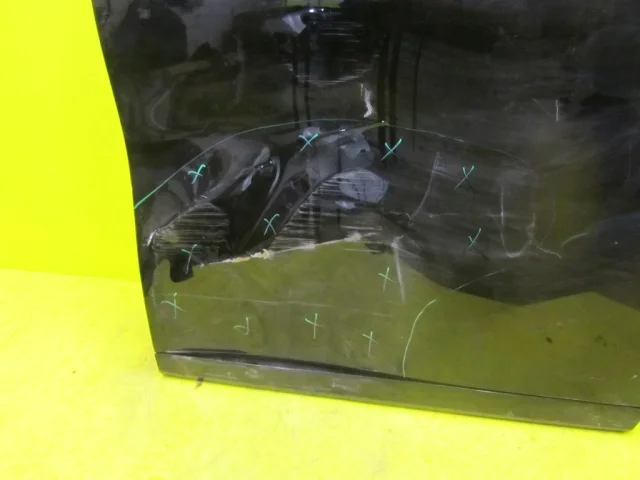 Двери для Toyota Alphard H30 2015+ на фотографиях