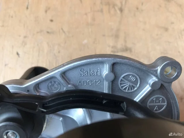 Насос охлаждающей жидкости ДВС(Помпа) для BMW 3er F30 2011-2019 на фотографиях