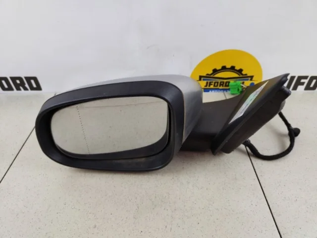 Зеркало боковое левое для Volvo C30 MK 2006-2013 на фотографиях