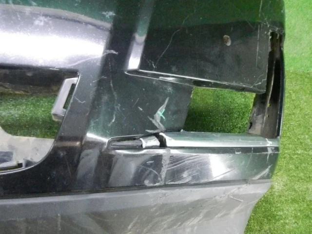 Бампер передний для Cadillac Escalade 4 2013-2020 на фотографиях