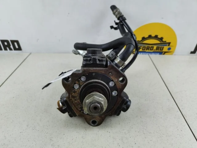 ТНВД для Opel Insignia Седан A 2008-2017 на фотографиях