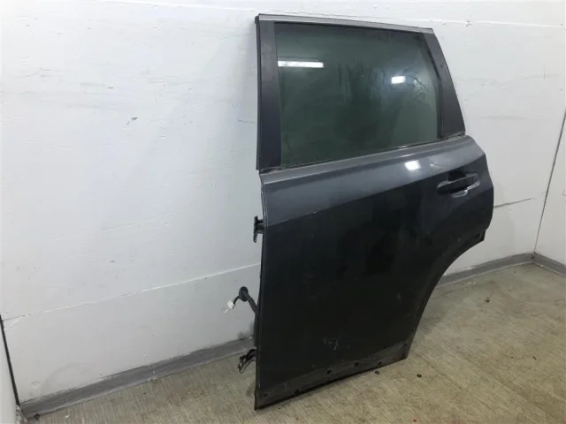 Дверь задняя левая для Subaru Forester SK 2019+ на фотографиях