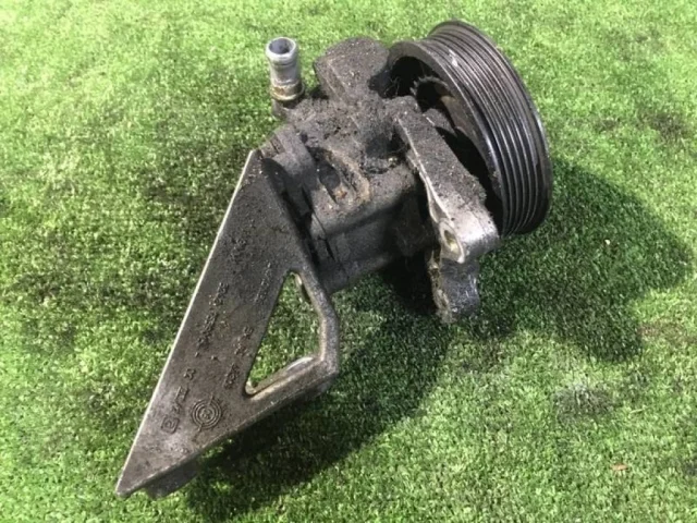 Насос ГУР для BMW X3 Е83 2003-2010 на фотографиях