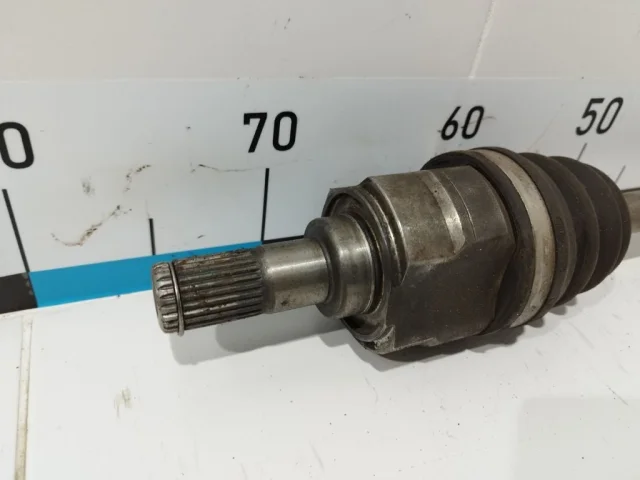 Привод передний левый для Hyundai Solaris 1 рестайлинг 2014-2017 на фотографиях