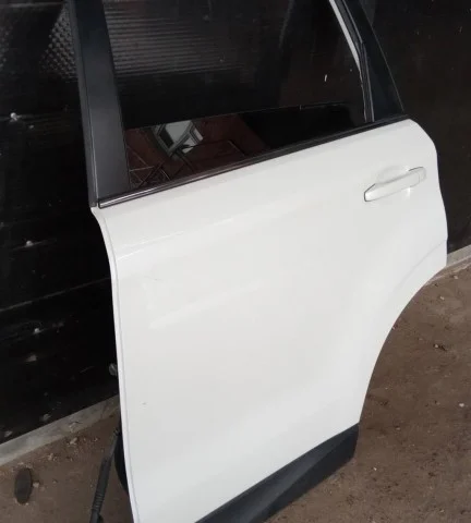 Дверь задняя левая для Subaru Forester SJ 2013-2016 на фотографиях