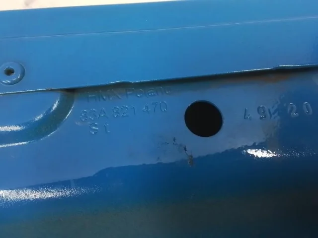 Крыло правое для Audi Q3 F3 2018+ на фотографиях