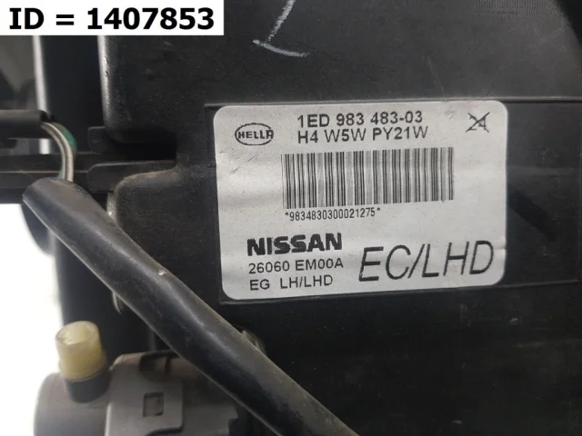 Фары для Nissan Tiida C11 JDM Хэтчбек 2004-2012 на фотографиях