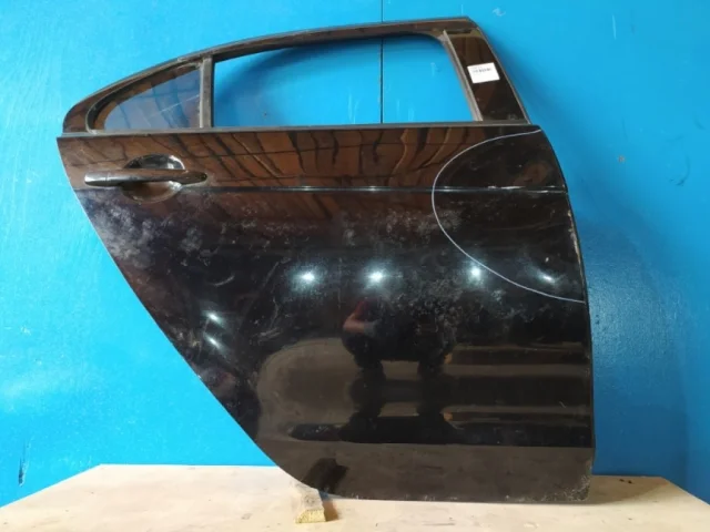 Дверь задняя правая для Mitsubishi Lancer 9 Седан CS 2003-2010 на фотографиях