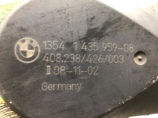 Дроссельная заслонка для BMW X5 Е53 1999-2006 на фотографиях