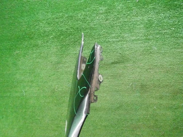 Крыло правое для BMW 5er G30 2016-2023 на фотографиях