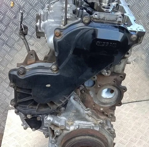 Двигатель для Nissan Navara D40 rest 2010-2015 на фотографиях