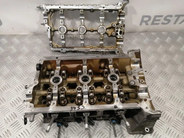 ГБЦ для Porsche Cayenne 958 2010-2014 на фотографиях