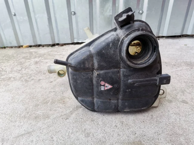 Расширительный бачок радиатора для Mercedes-Benz GL class X164 2006-2012 на фотографиях