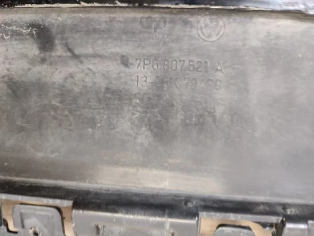 Бампер задний для Volkswagen Touareg II (7P5) 2010-2014 на фотографиях