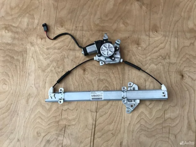 Стеклоподъемник передний левый для Nissan Almera Classic B10 2006-2012 на фотографиях