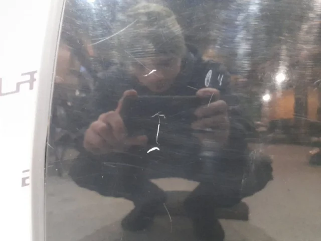 Стекла и зеркала для Peugeot 3008 T8 2009-2017 на фотографиях