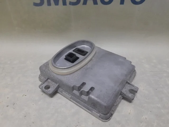 Блок розжига ксенона для Volvo XC70 BZ 2007-2016 на фотографиях